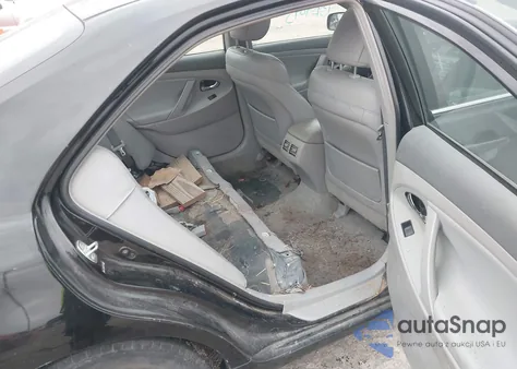 2007 Toyota Camry Hybrid z USA, uszkodzony, nr VIN 4T1BB46K47U030216